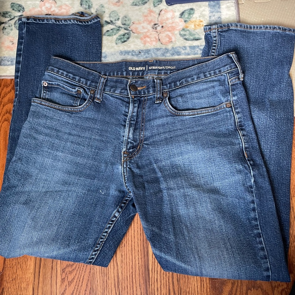 ❗️SOLD 32x32 Men’s Old Navy Classic Blue Straight Jeans